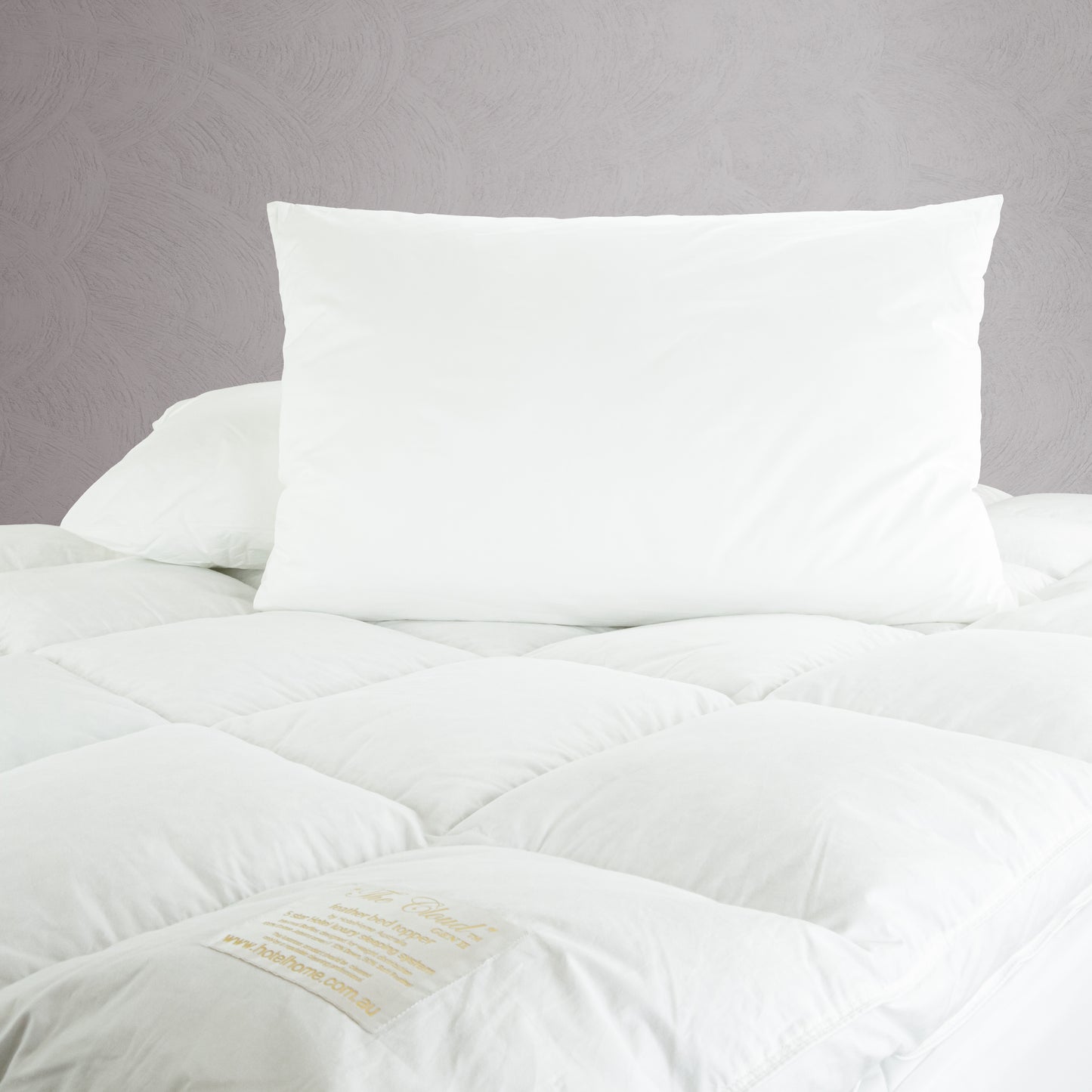 Cloud Bedding Co - Majestic King Pillow