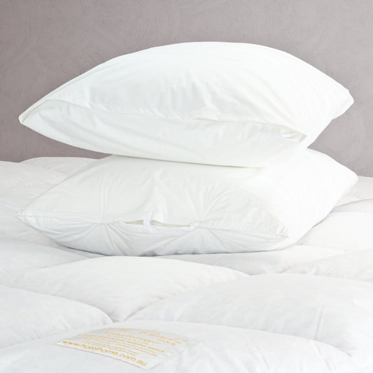 Cloud Bedding Co - Waterproof Standard Size Pillow Protector